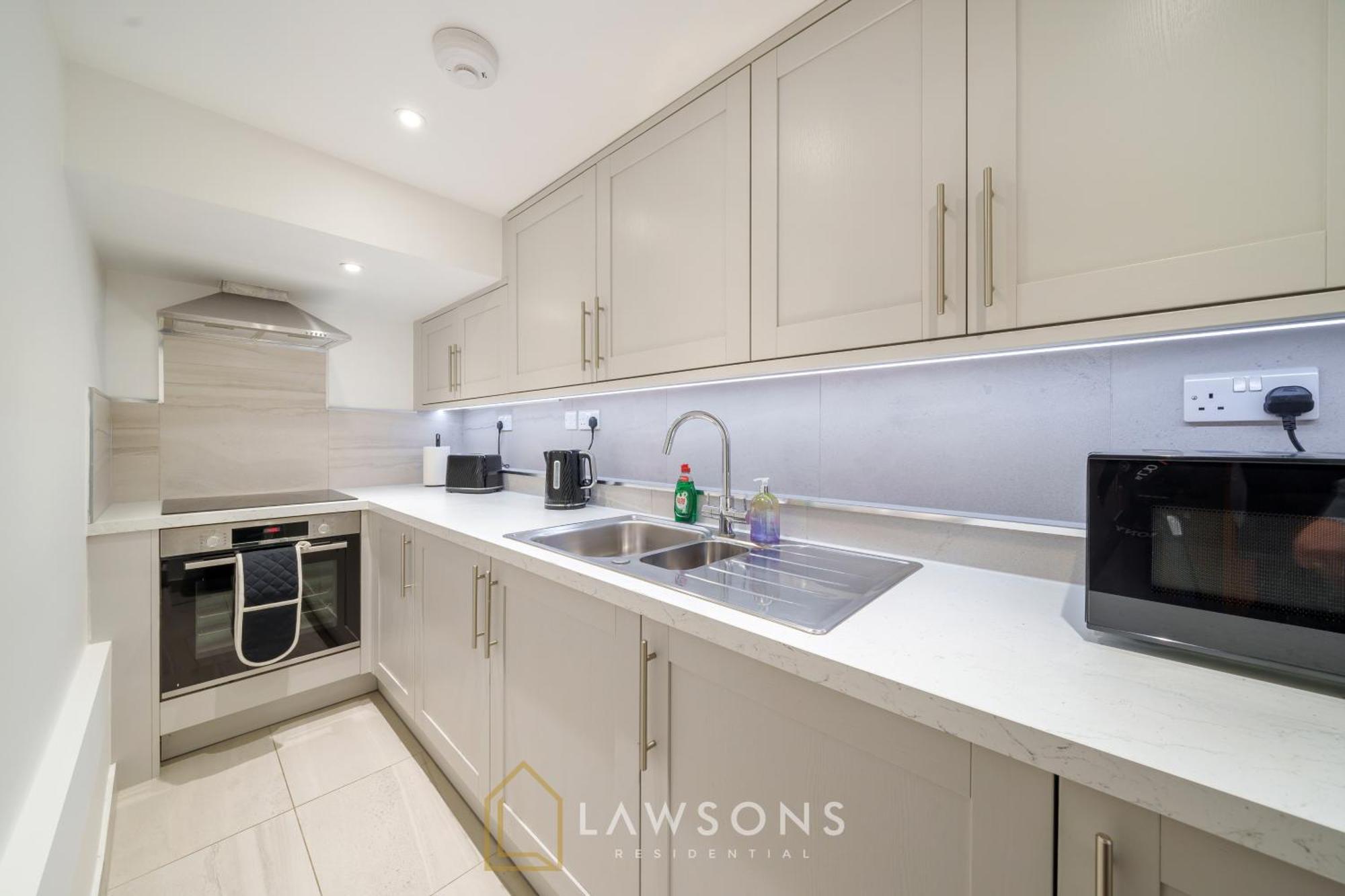 Modern Living By Lawsons With Free Parking Windsor Eksteriør bilde